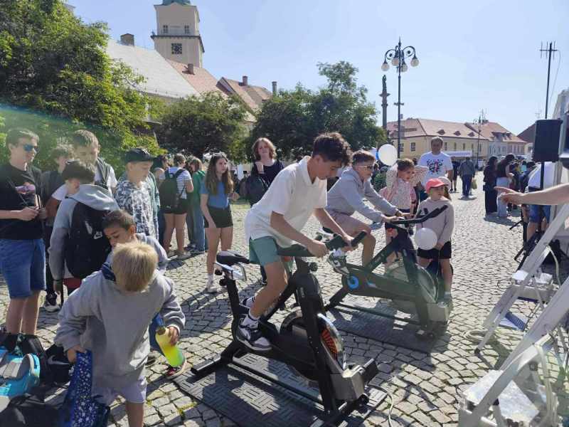 věda